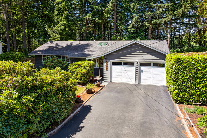 Property Photo:  12845  109th Avenue NE  WA 98034 