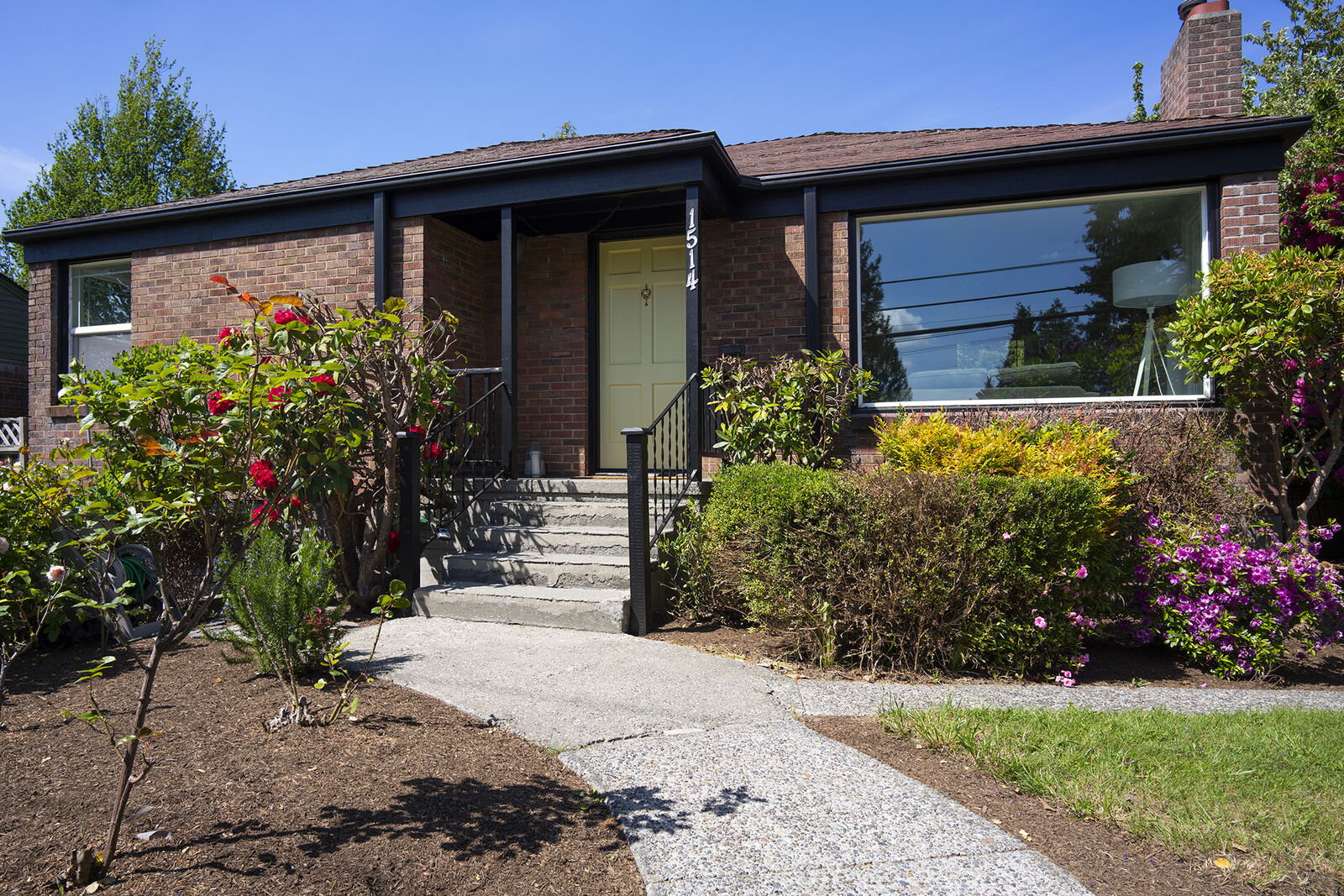 Property Photo:  1514 N 107th Street  WA 98133 