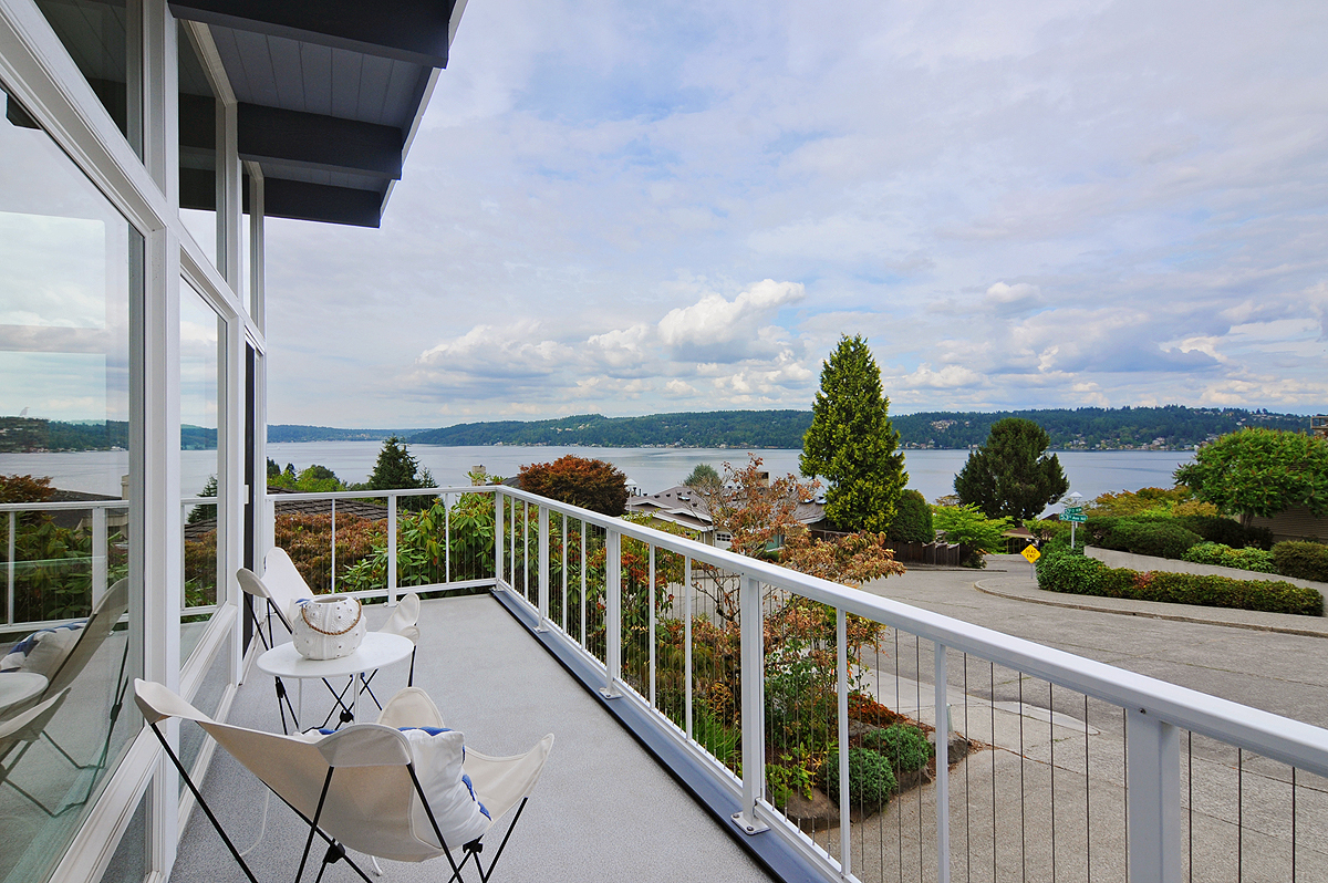 Property Photo: Front deck and view 8507 53rd Ave NE  WA 98115 