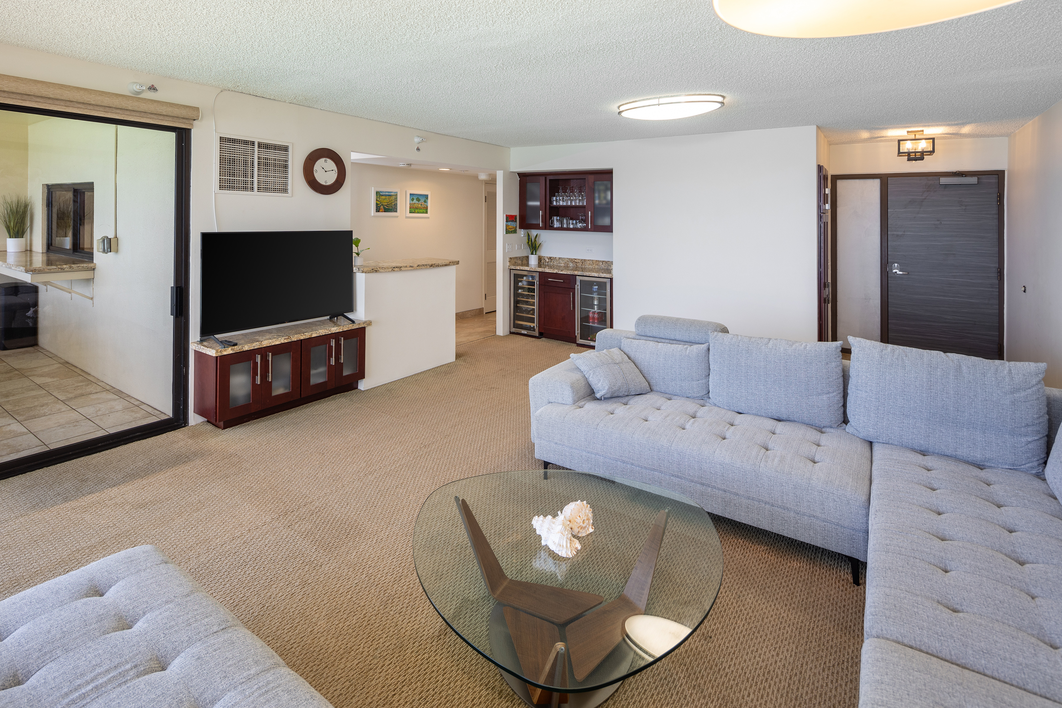 Property Photo:  2470 Kalakaua Avenue 3004  HI 96815 