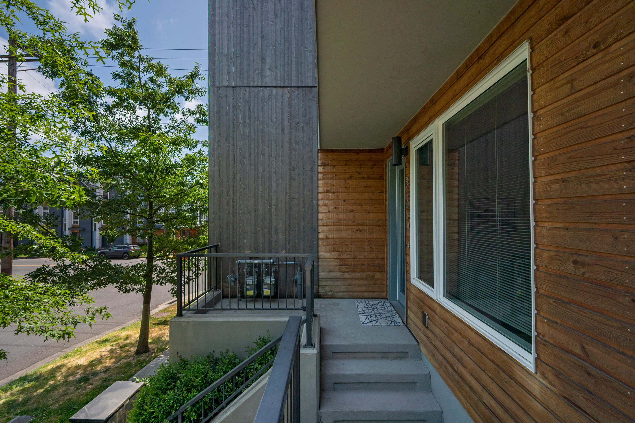 Property Photo: Entry 8505 A 14th Avenue NW WA 98117