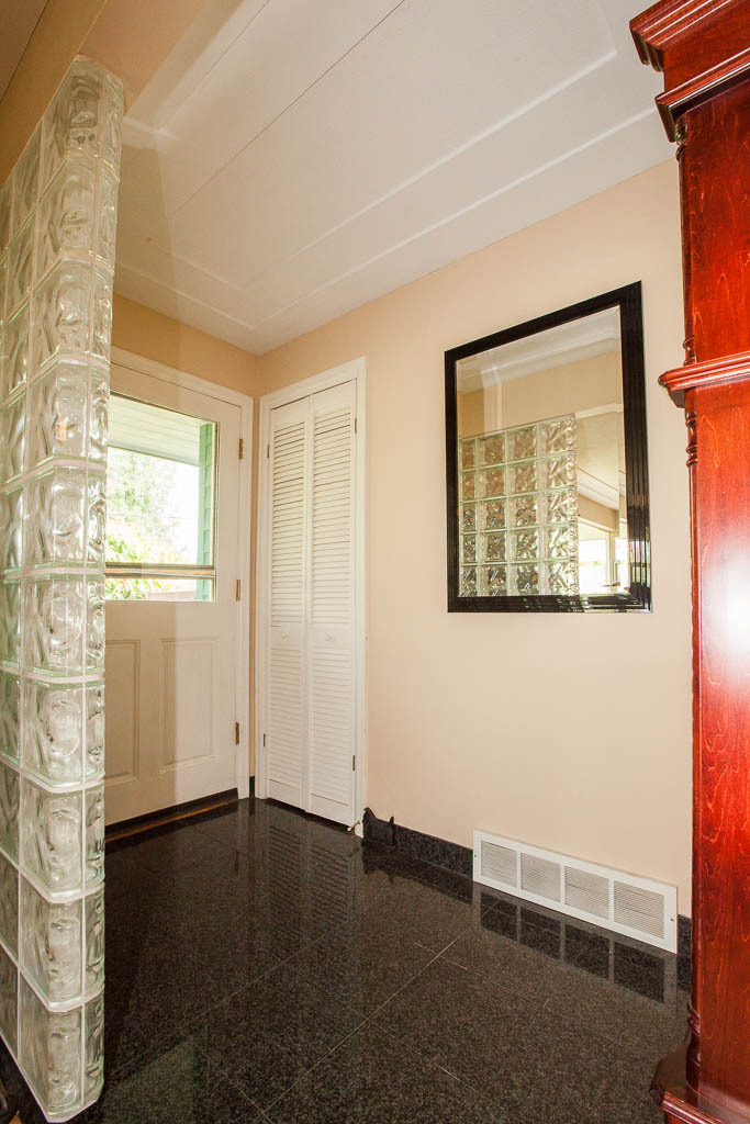 Property Photo: Entryway 5015 SW Prince St  WA 98116 