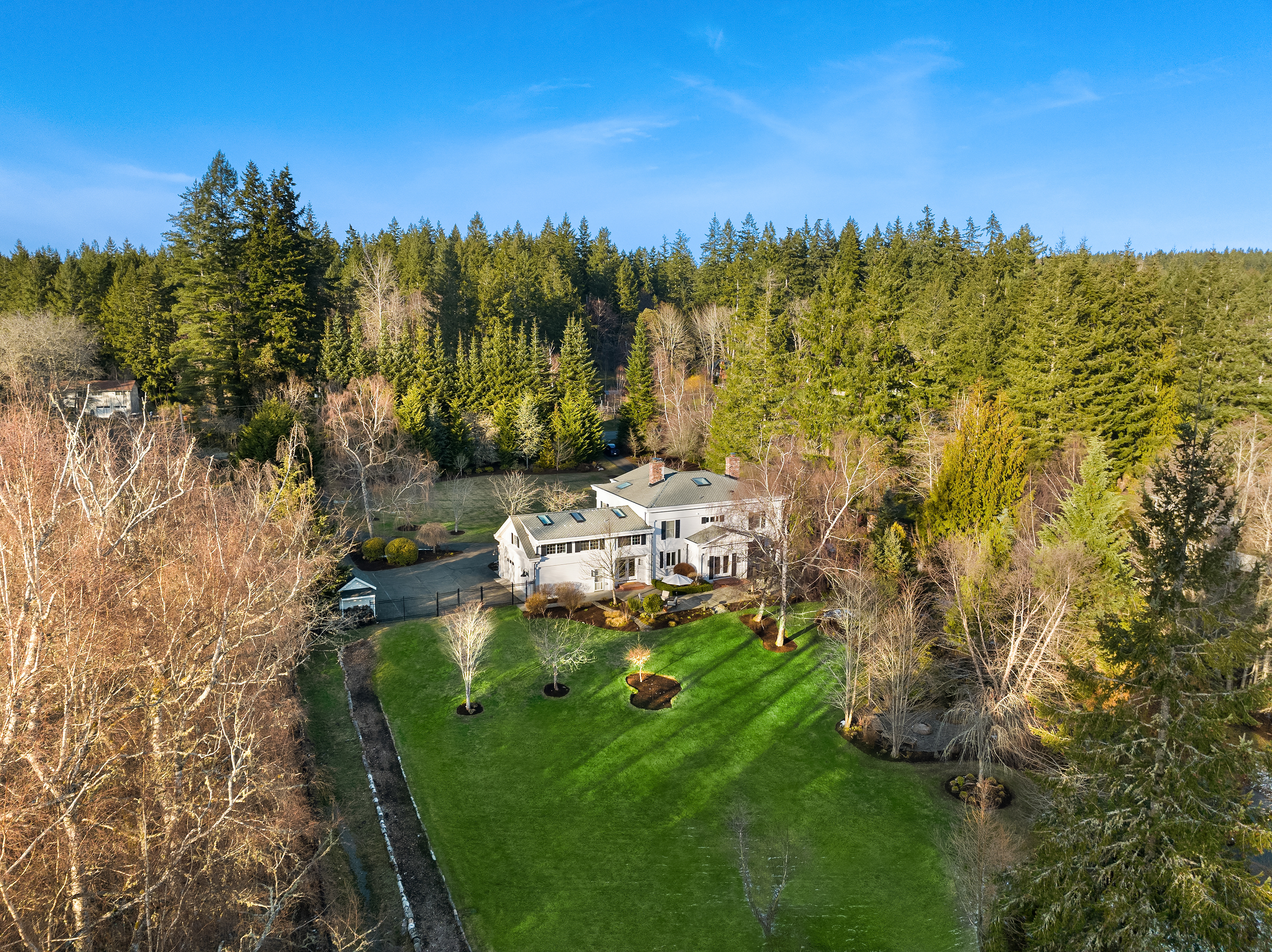 Property Photo:  6601 NE New Brooklyn Road  WA 98110 