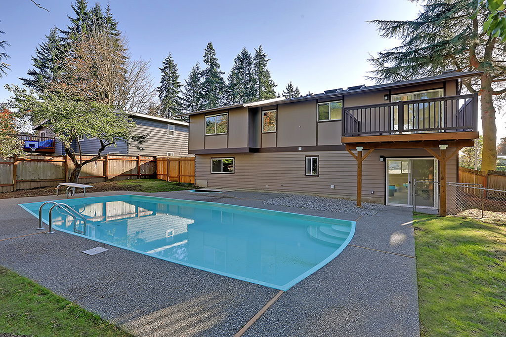 Property Photo: Beautiful finn hill home with in-ground pool! 9100 NE 141st St  WA 98034 