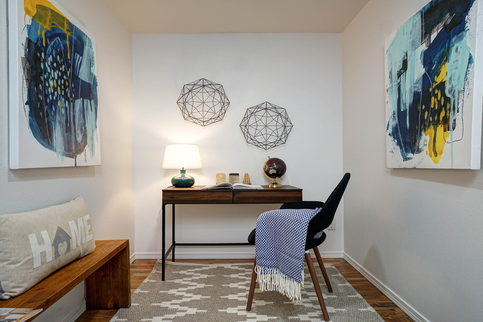 Property Photo: 2448 NW 59th Street 102 WA 98107