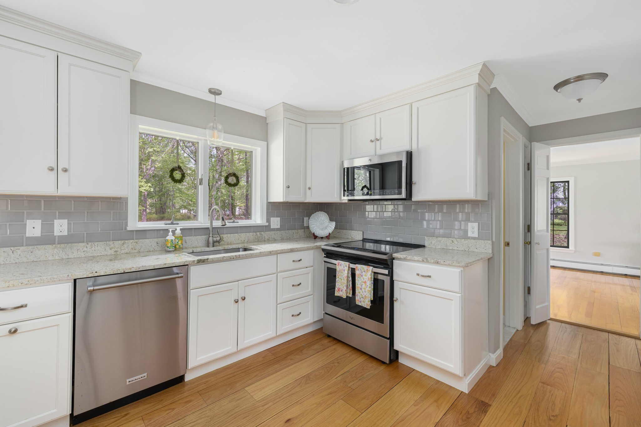 Property Photo: 1144 South Rd RI 02879