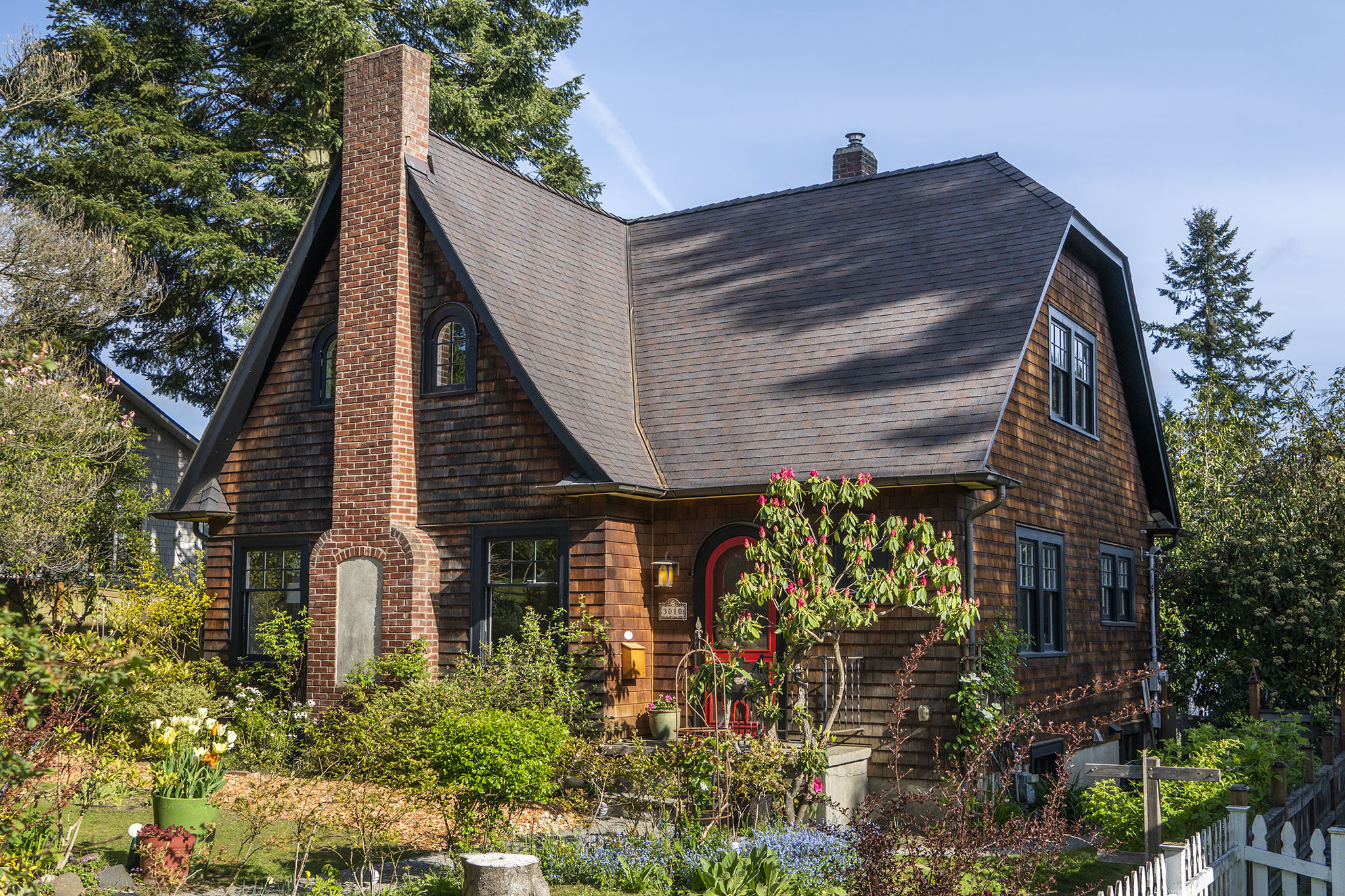 Property Photo: Exterior 3010 NE 85th Street WA 98115