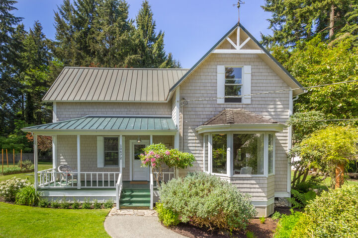 10472 NE Sunrise Bluff Lane  Bainbridge Island WA 98110 photo