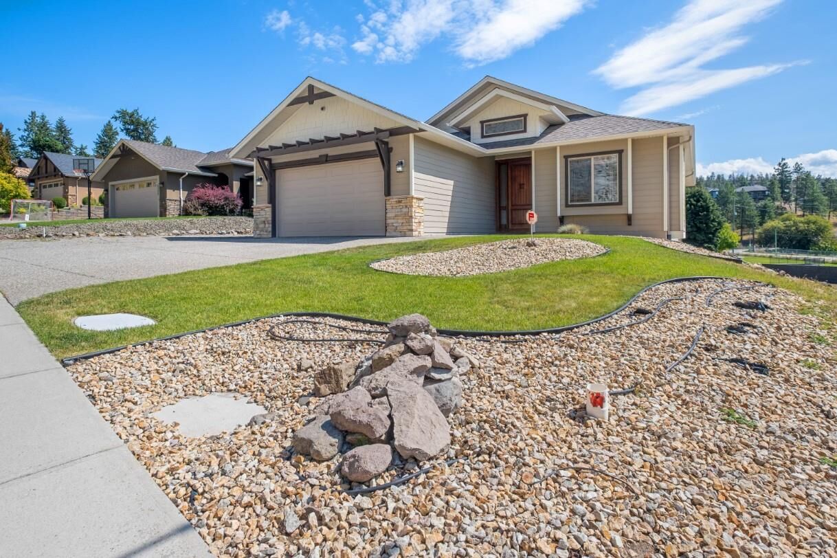 Property Photo:  2568 Tuscany Drive  BC V4T 3B6 