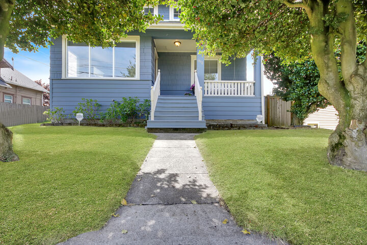Property Photo: 1612 S 25th St WA 98405