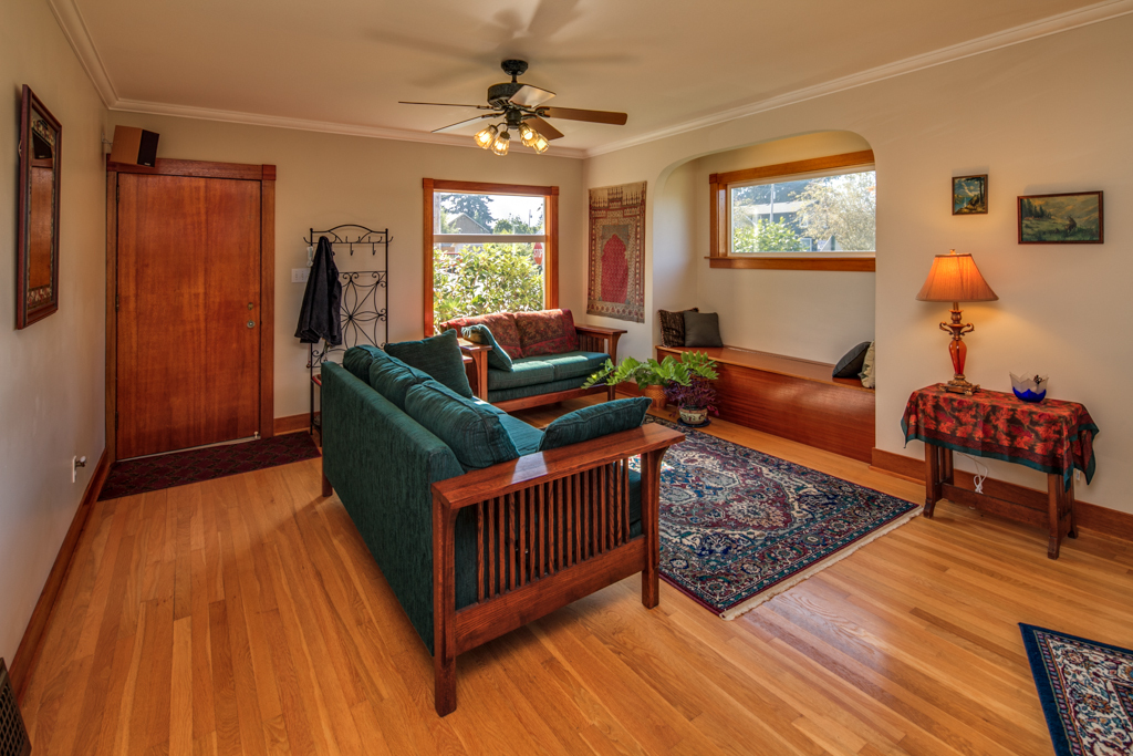 Property Photo: Living room 2601 Cherry St WA 98225