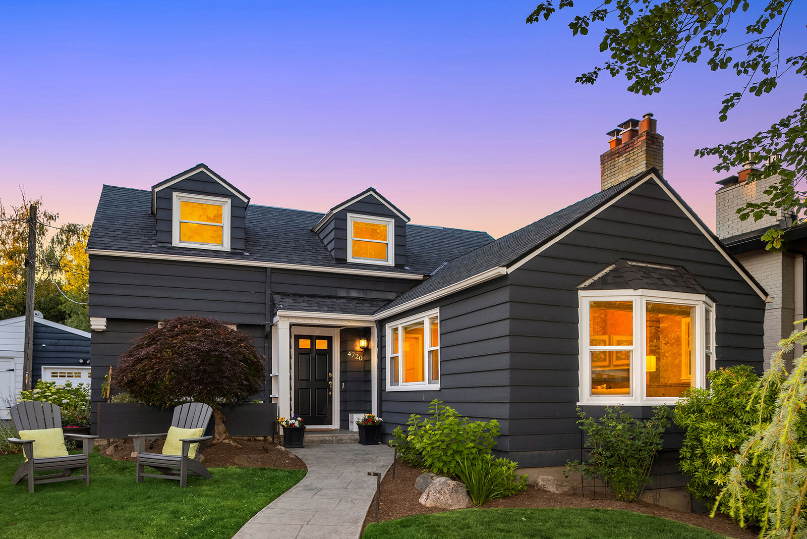 Property Photo: 4720 NE 47th Street 4720 NE 47th Street WA 98105