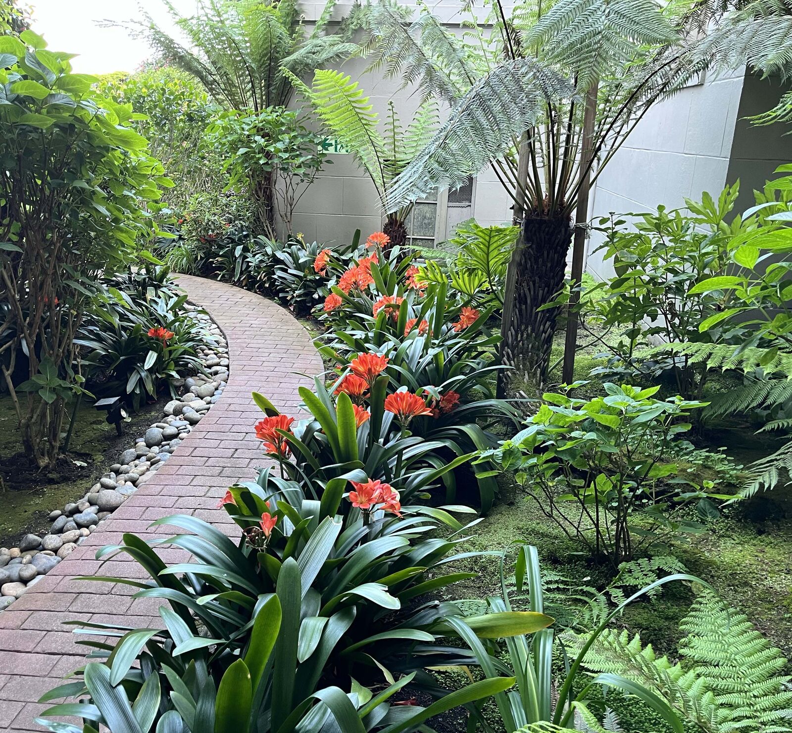 Property Photo: 200 Lakeside Dr 401 CA 94612