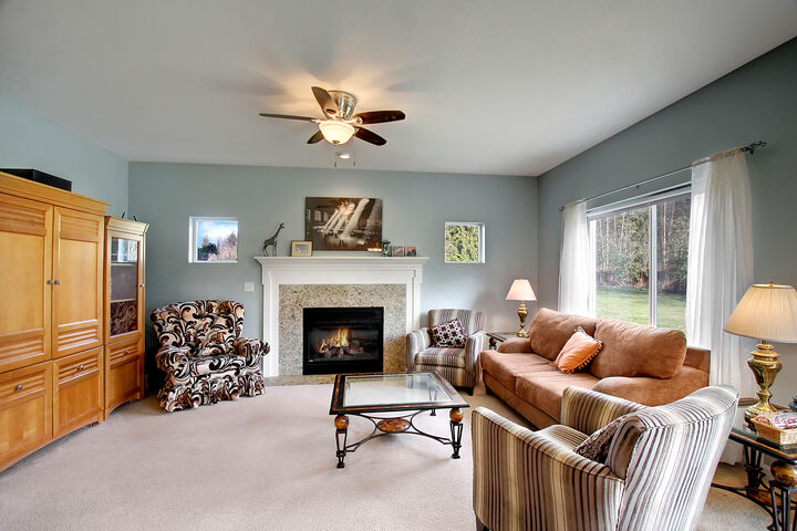 Property Photo: 9523 105th Ave NE WA 98258