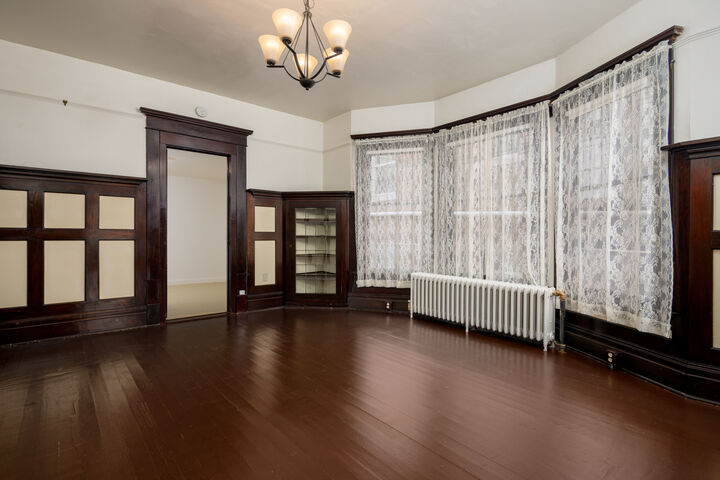 Property Photo:  111 Central  WA 98225 