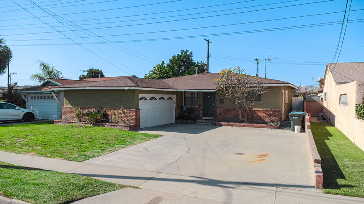 Property Photo: 15705 Hayter Ave CA 90723