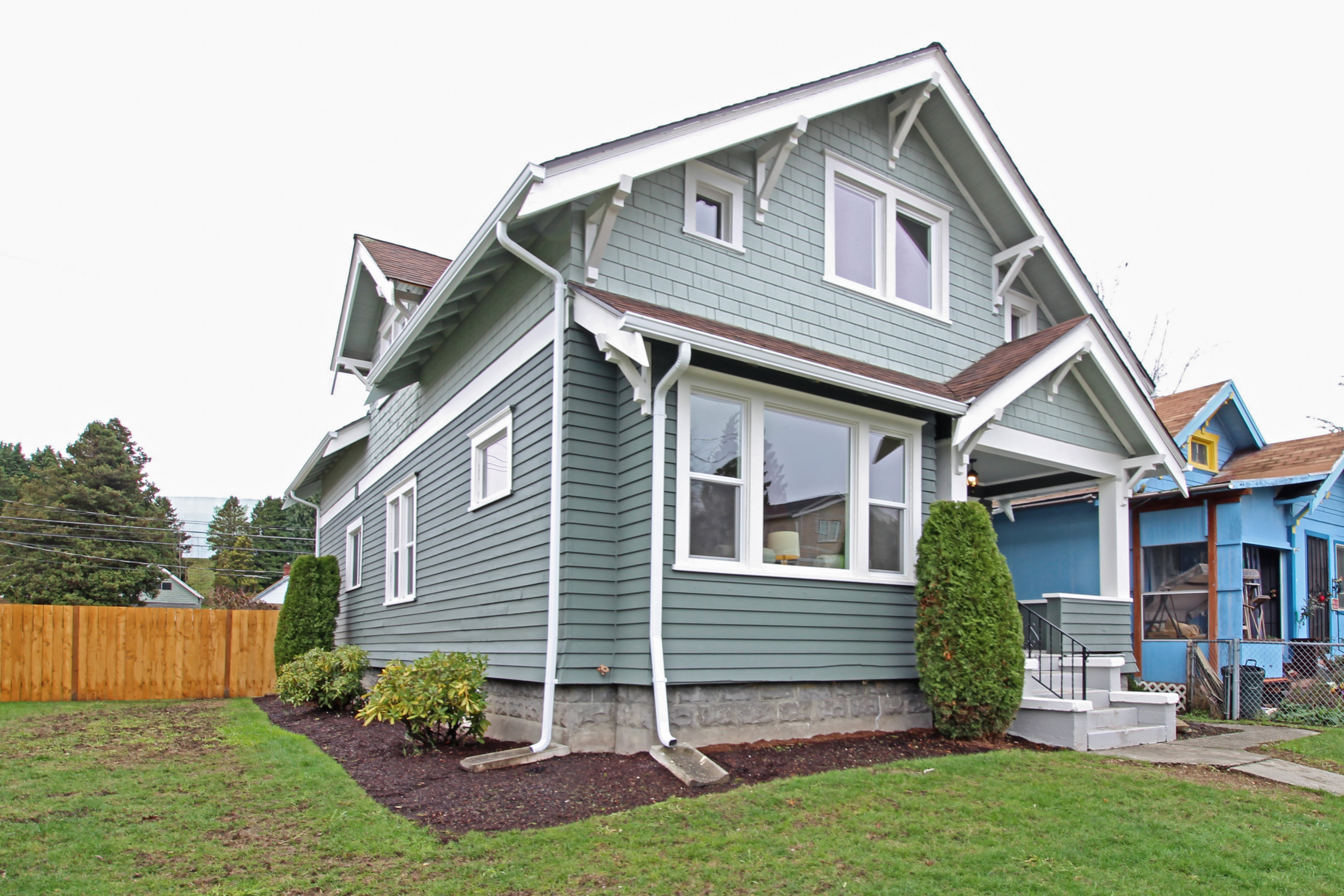 Property Photo: 1944 S Cushman Ave WA 98405