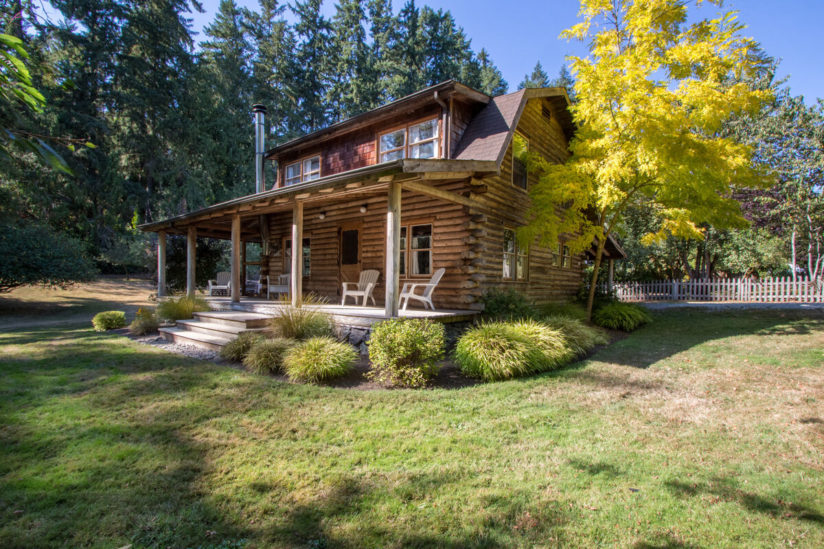 Property Photo: Lytle  Road 4027 Lytle Rd NE  WA 98110 