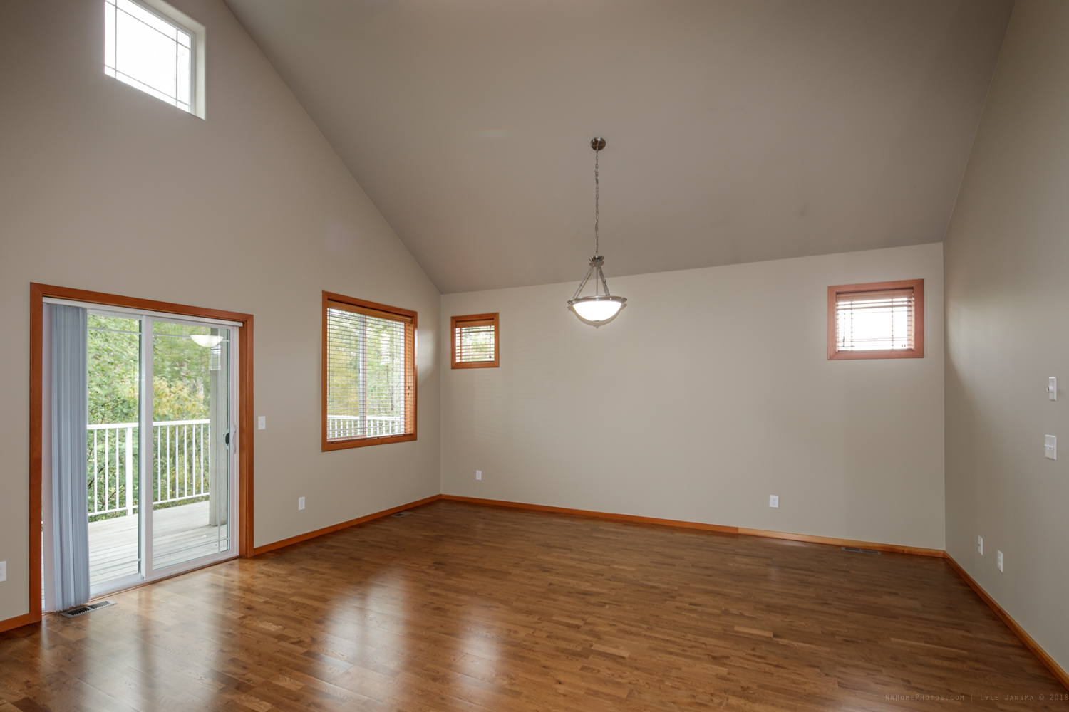 Property Photo:  2067 Calico Lp  WA 98248 