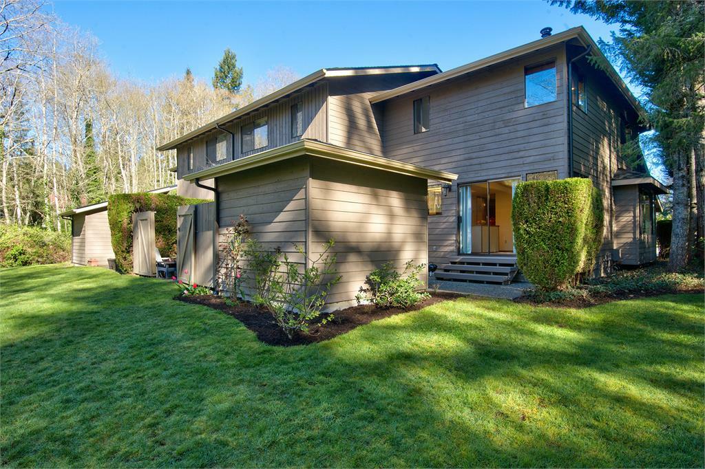 Property Photo:  835 NW Huckle Dr A  WA 98311 