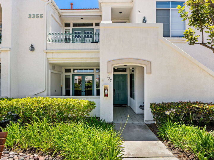 Property Photo:  3355 Genoa Way 127  CA 92056 