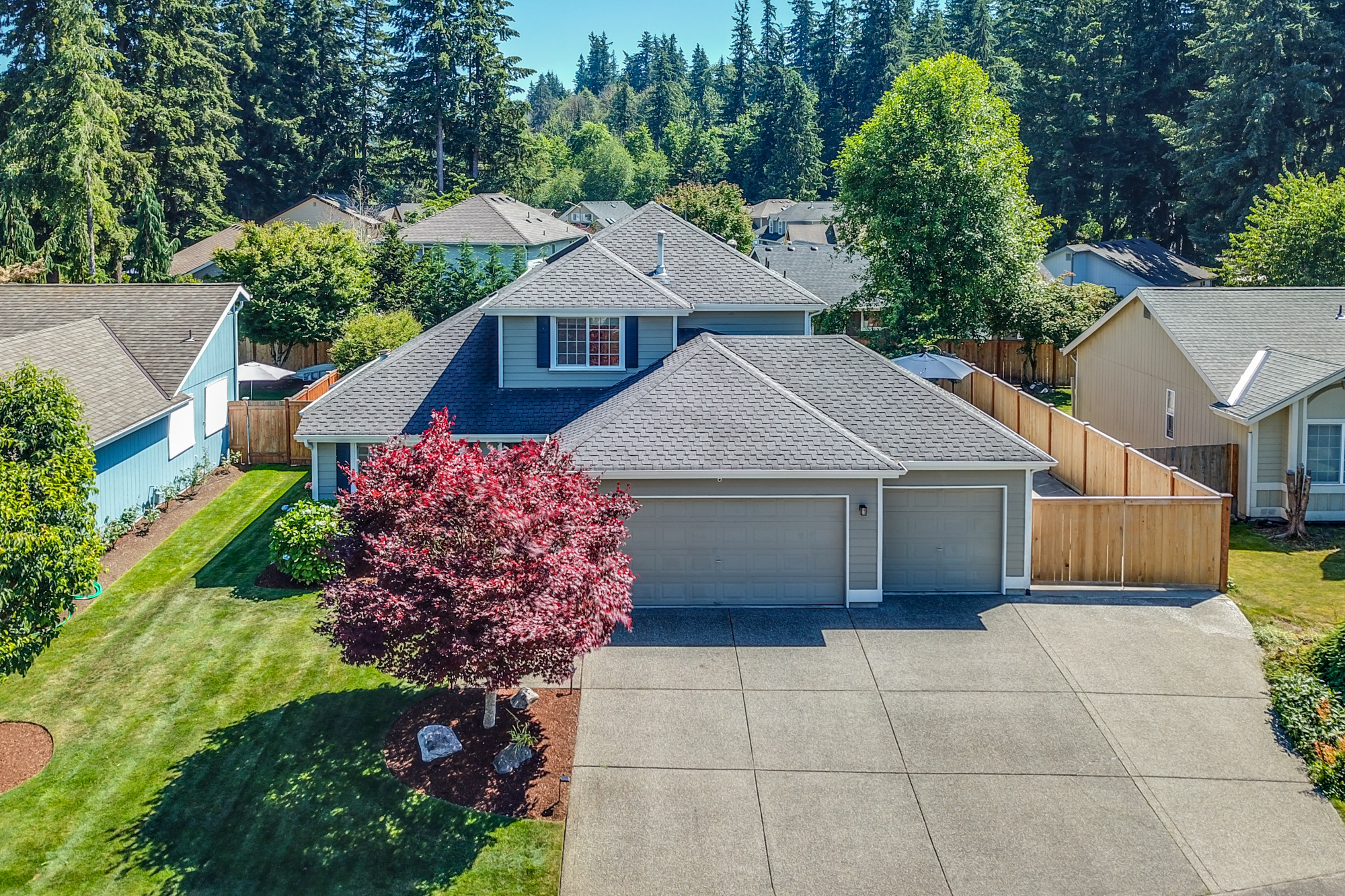 Property Photo:  23233 SE 242nd Street  WA 98038 