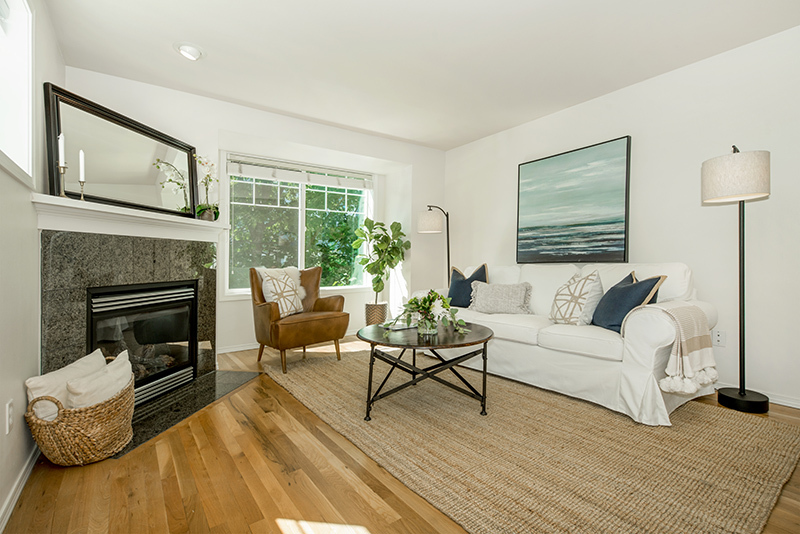 Property Photo: 8536 Midvale Ave N A WA 98103