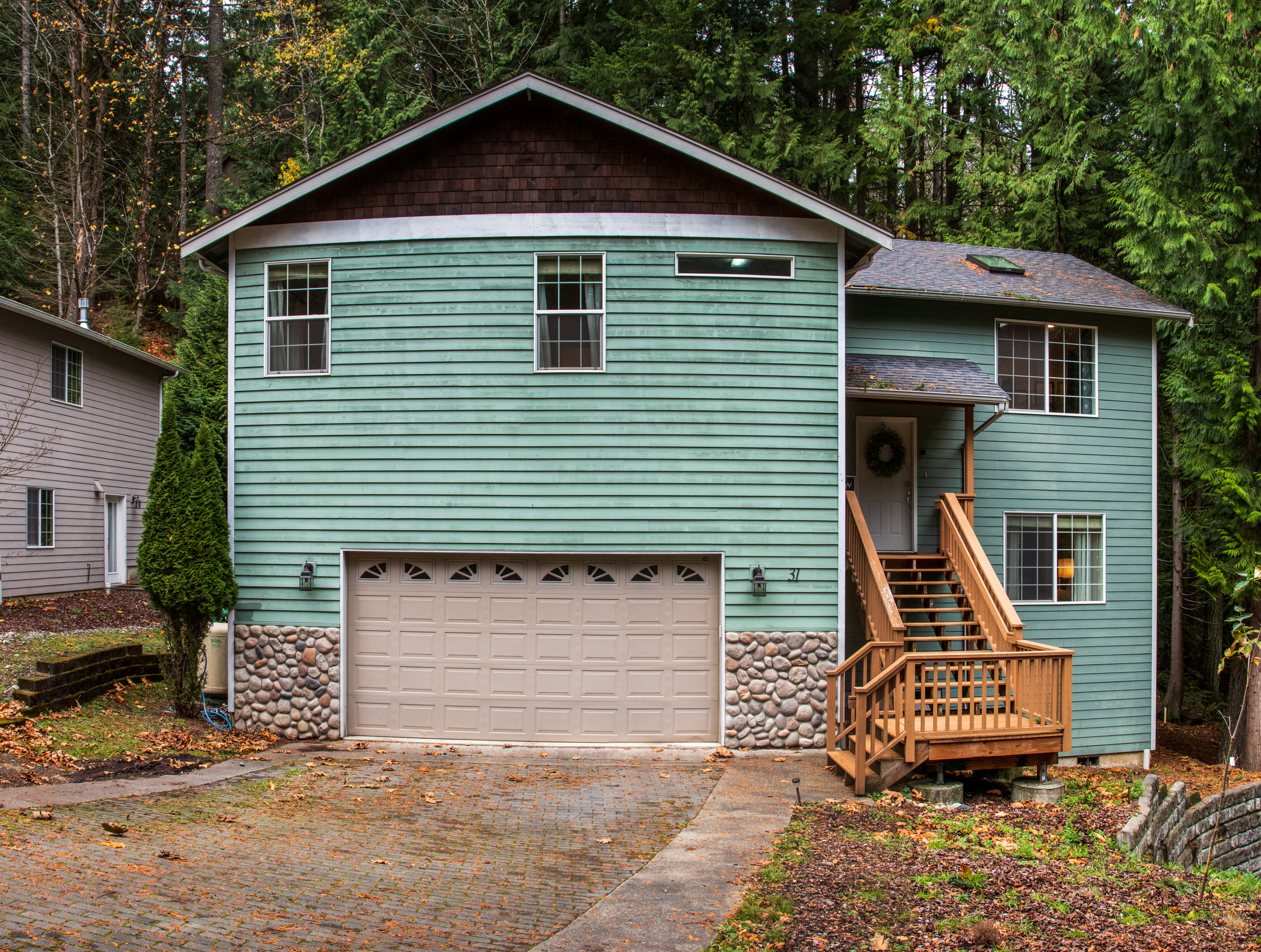 Property Photo: 31 Sudden Valley Dr WA 98229