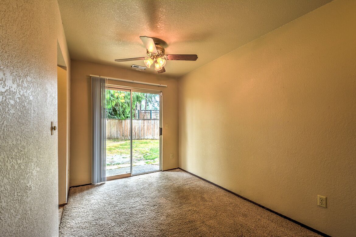 Property Photo: Dining room 13228 46th Dr NE WA 98271