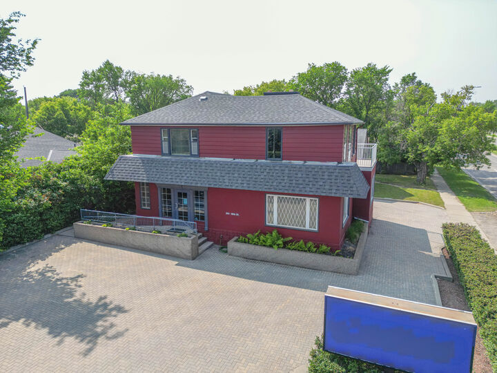 301 18th Street  Brandon MB R7A 5A8 photo