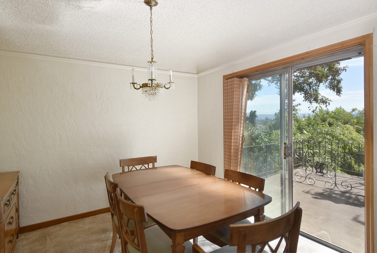 Property Photo: Living & dining rooms 1902 S Horton St  WA 98144 