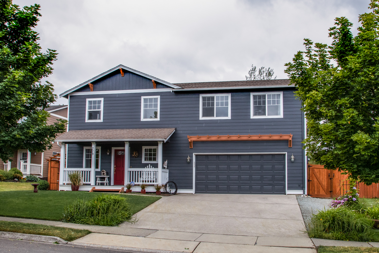 Property Photo:  229 N 30th St  WA 98273 