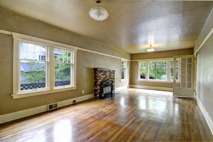 Property Photo: Gallery 3552 S Hudson St  WA 98118 