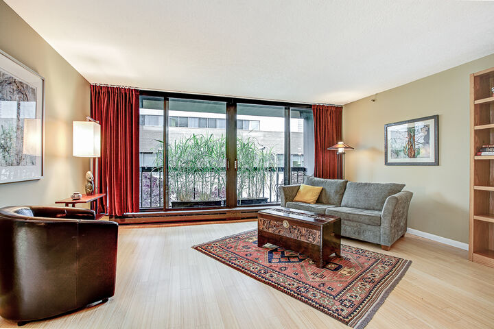 Property Photo: Living room 1101 Seneca St 404 WA 98101