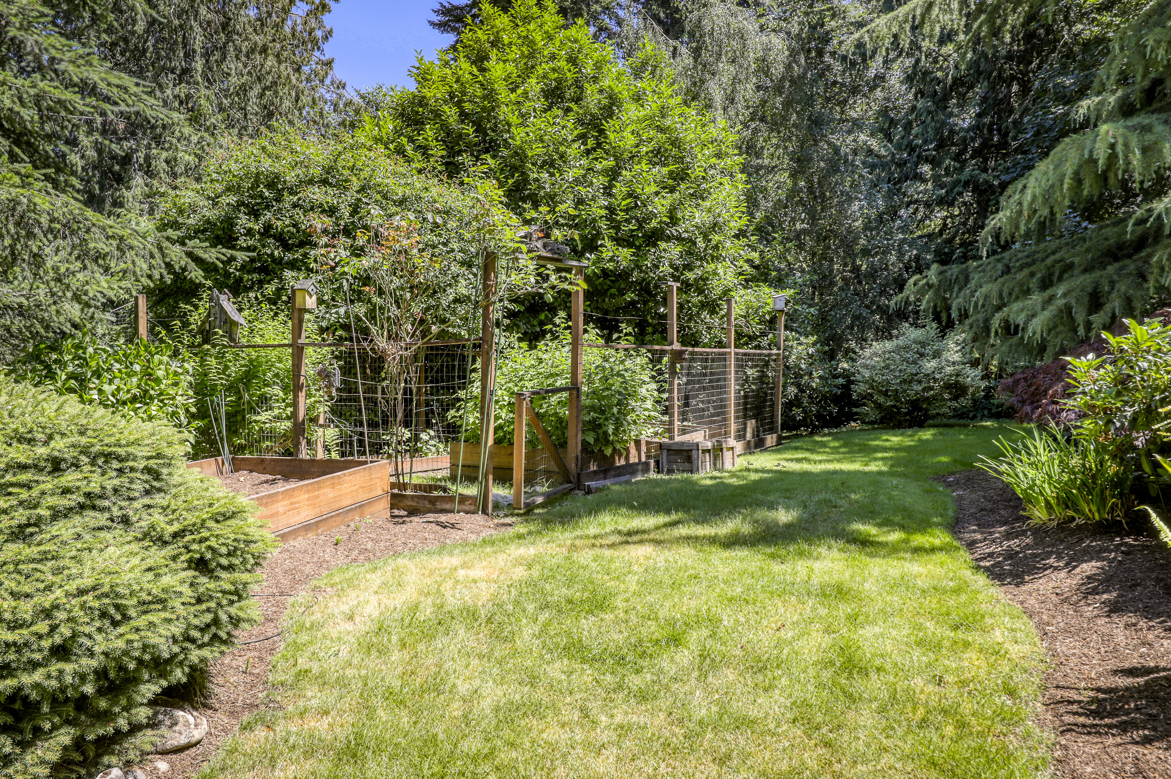 Property Photo:  5785 Wimsey Avenue NE  WA 98110 