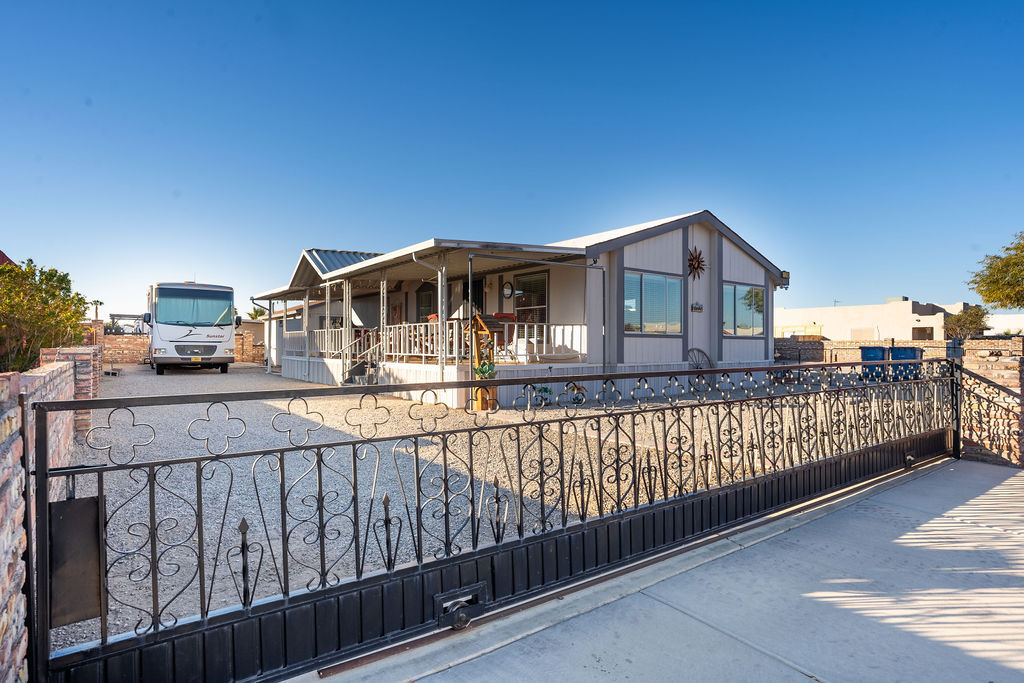 Property Photo:  13657 E 51 Ln 13647 E 51st Ln  AZ 85367 