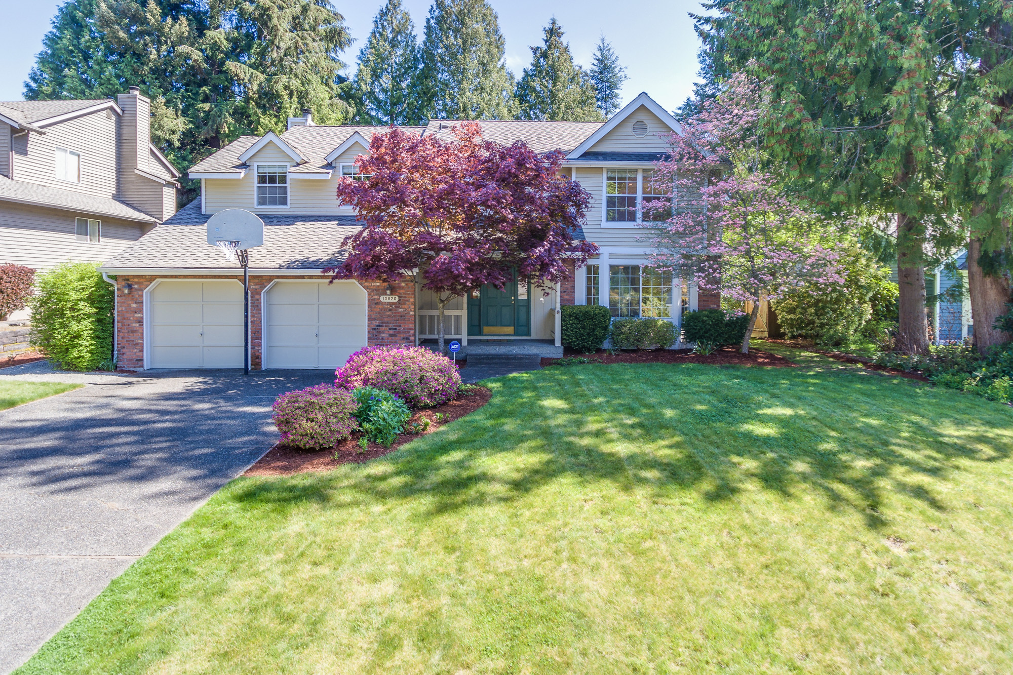 Property Photo: 13820 176th Place NE WA 98052
