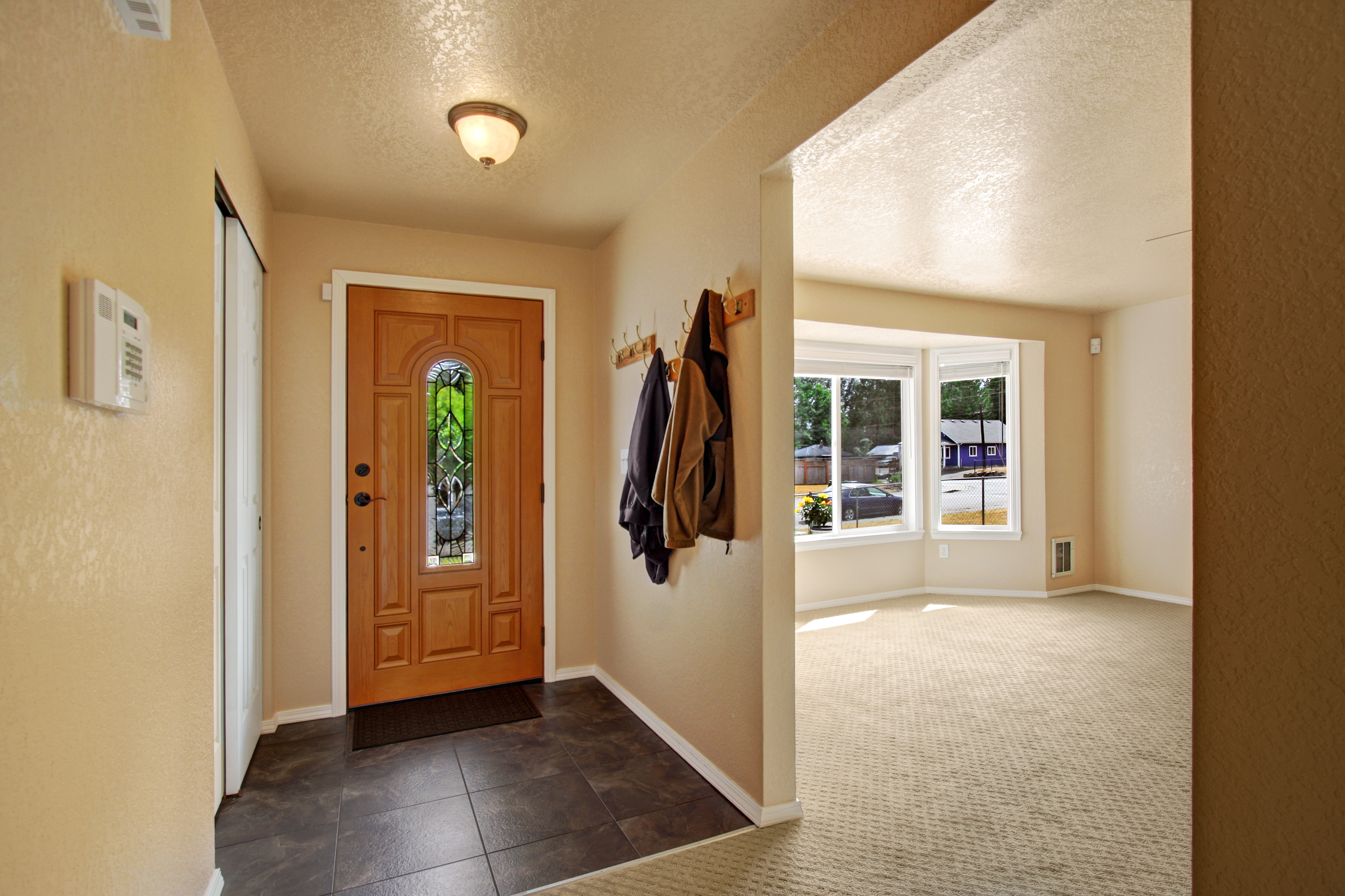 Property Photo: Foyer 5111 123rd Place NE  WA 98271 