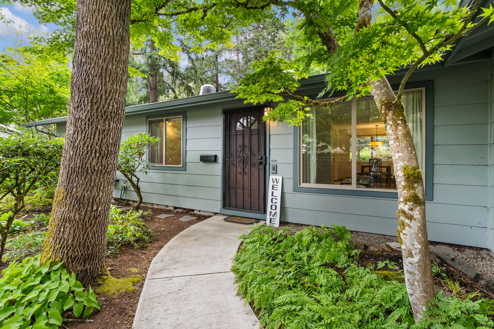 Property Photo:  4861 Donald St  OR 97405 