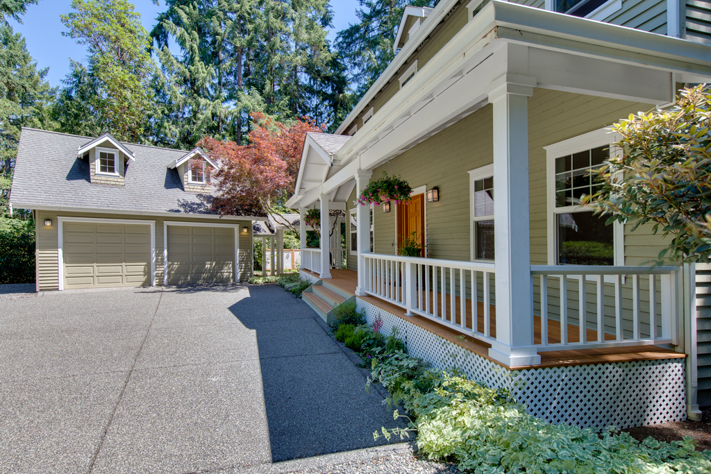 Property Photo: Hidden cove estates 8363 Sumanee Place NE WA 98110