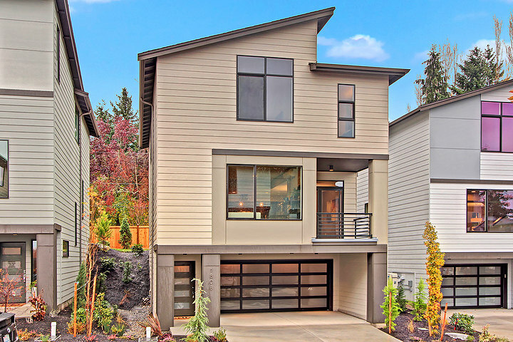 Property Photo: 1803 178th St SW 33 WA 98037
