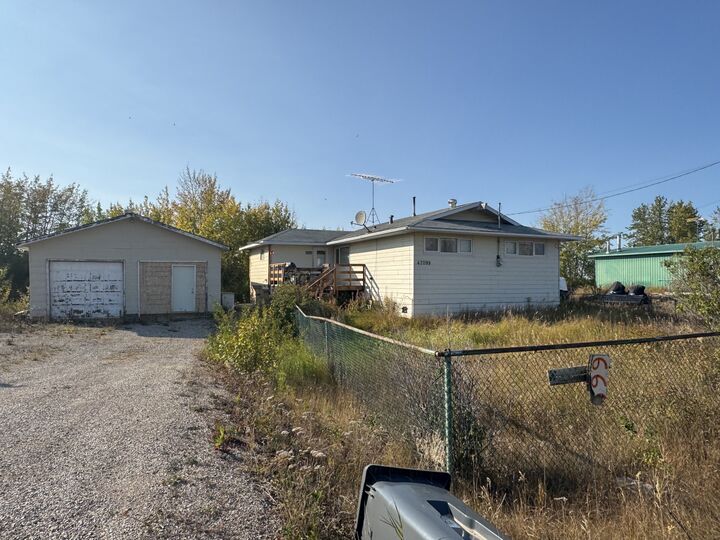 Photo de la propriété:  47099 Mackenzie Highway  NT X0E 0R9 