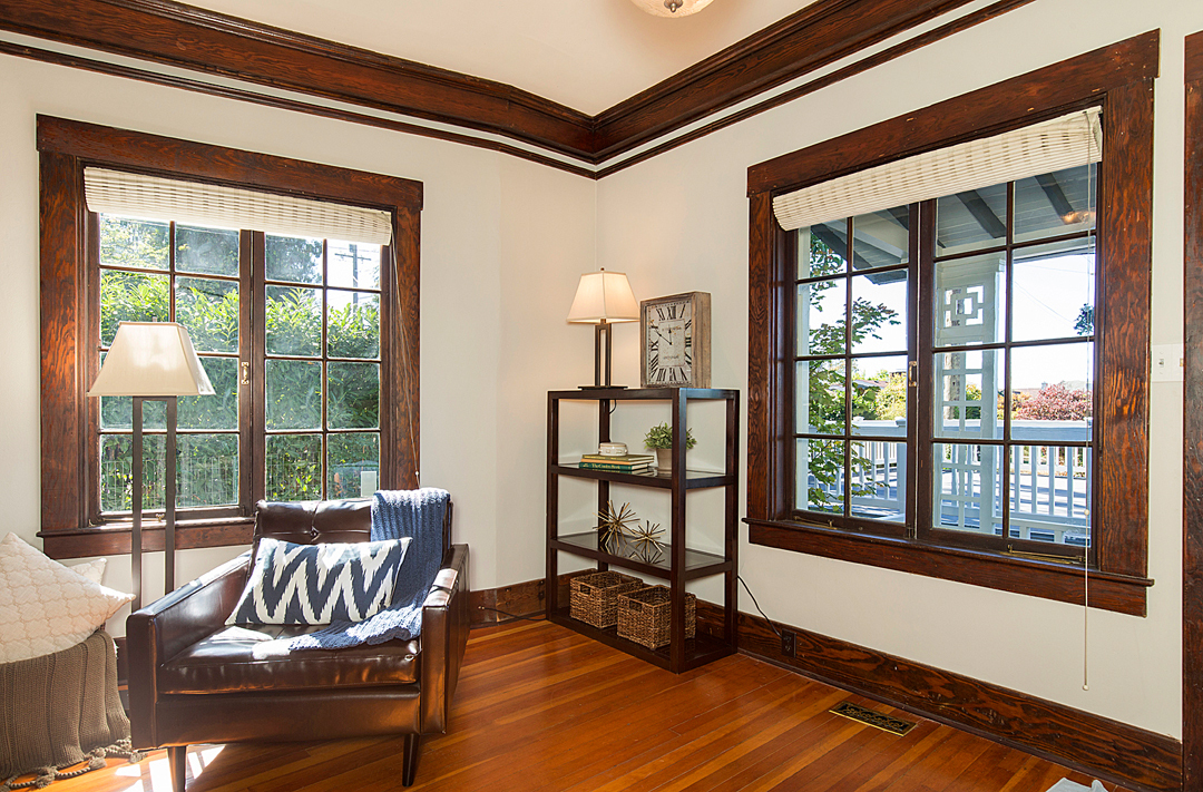 Property Photo: Living room 7358 California Ave SW  WA 98136 