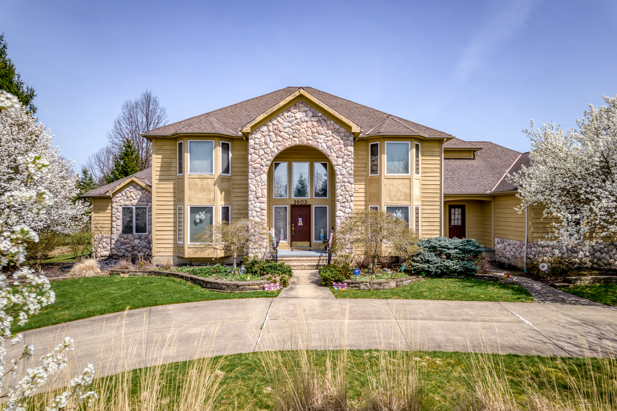 Property Photo: 2603 Ginger Wren Road OH 44124