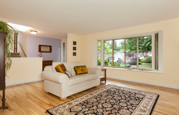 Property Photo: Living room 525 NW 201st Ct  WA 98177 