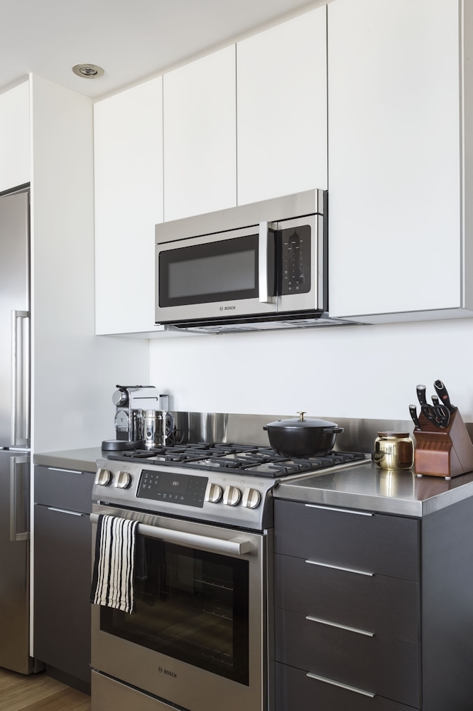 Property Photo: 300 Ashland Pl 28D NY 11217