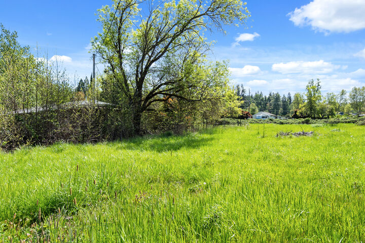 Property Photo:  2024 Williams Highway  OR 97527 