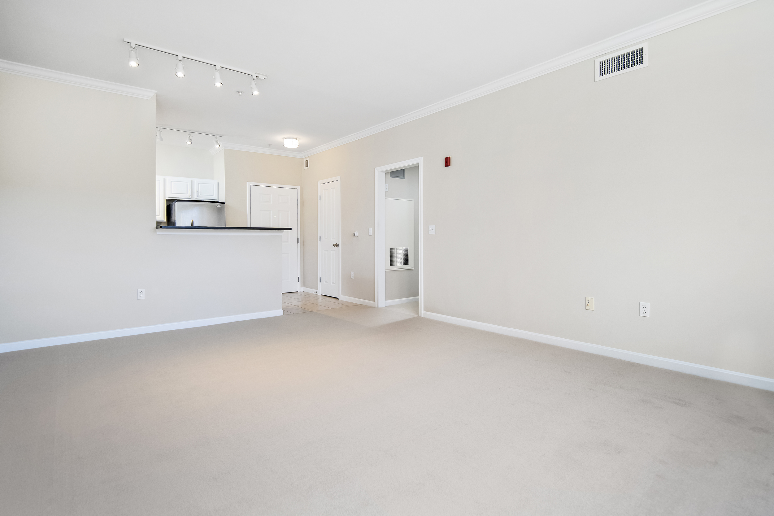 Property Photo:  1000 Providence Pl, Unit#454  RI 02903 